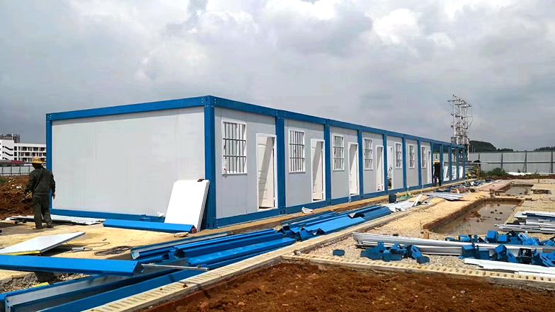 南寧武鳴里建項(xiàng)目工地住人集裝箱房
